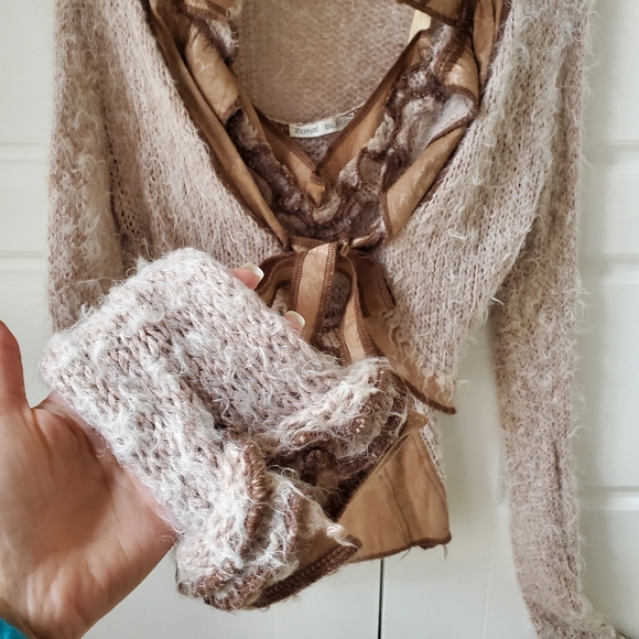 Vintage 2PC Blazer & Tank Top - Picture 2 of 3